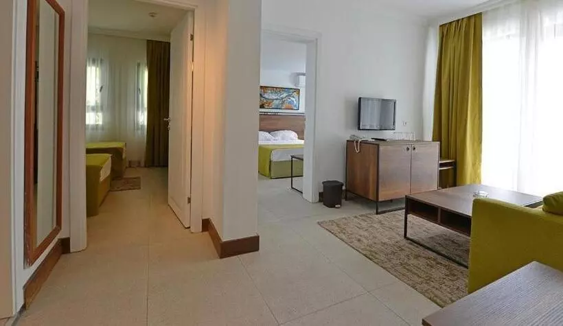 Hotelli Bitez Garden Life