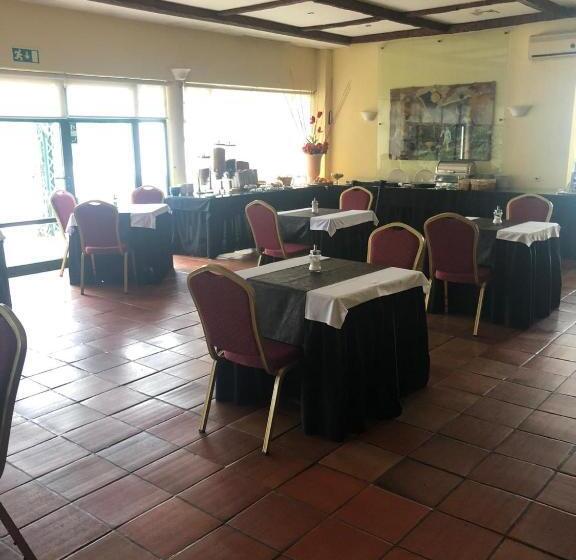 هتل Castelo De Vide