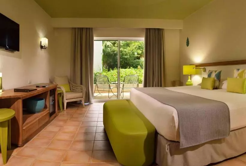 Отель Catalonia Playa Maroma - All Inclusive