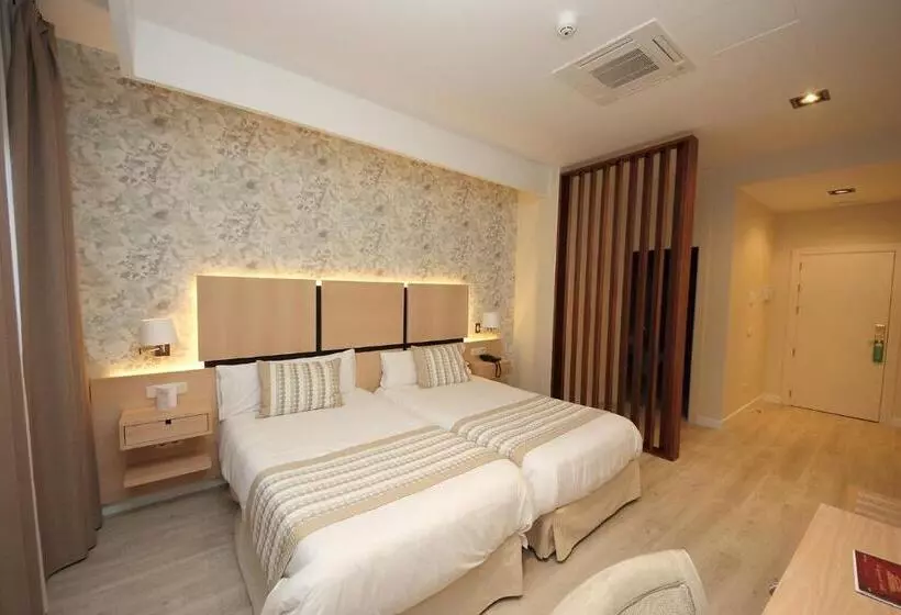 Отель Chateau Vinasoro