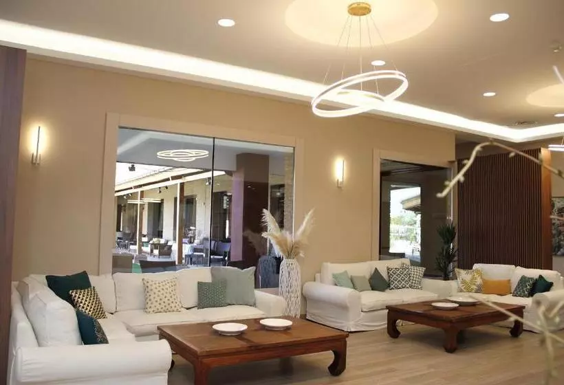 Отель Chateau Vinasoro