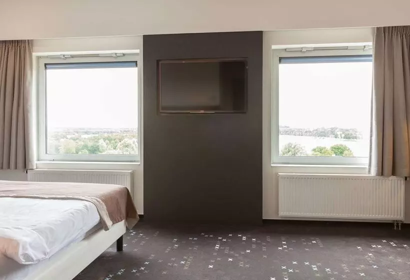 Flonk Hotel Groningen Zuid, Bw Signature Collection