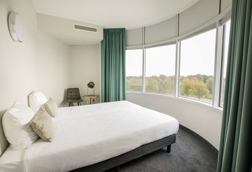 Flonk Hotel Groningen Zuid, Bw Signature Collection