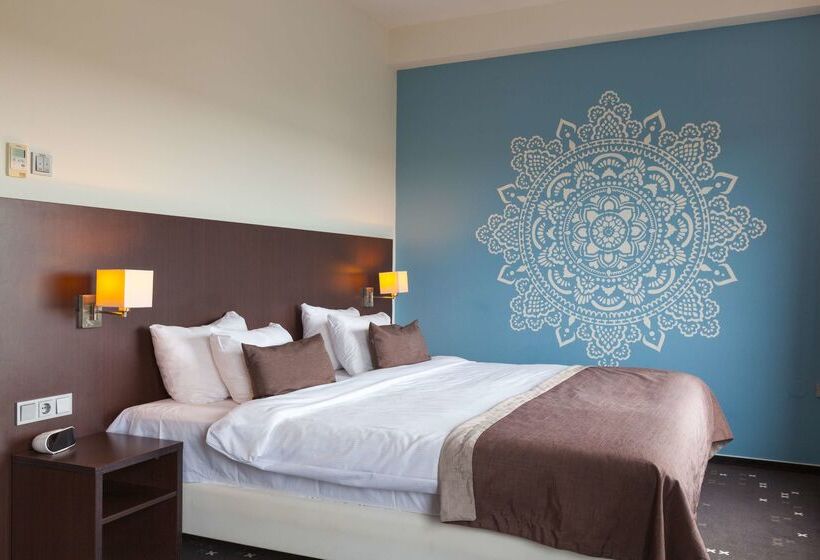 Flonk Hotel Groningen Zuid, Bw Signature Collection