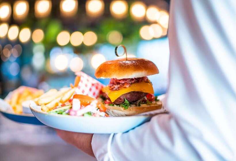 Flonk Hotel Groningen Zuid, Bw Signature Collection