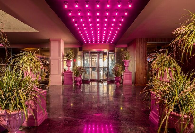 ホテル Leonardo Gordon Beach