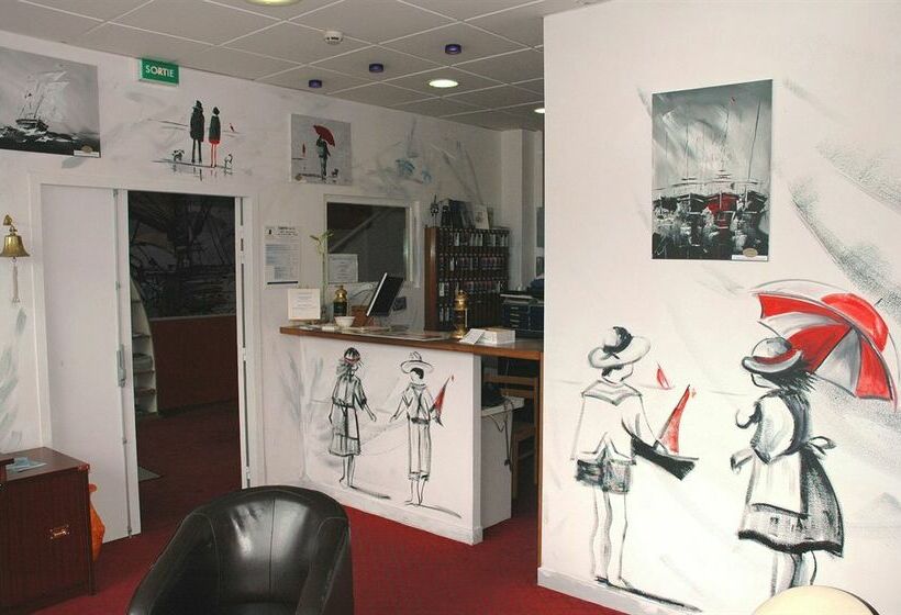 هتل Hôtel Les Gens De Mer Brest By Poppins