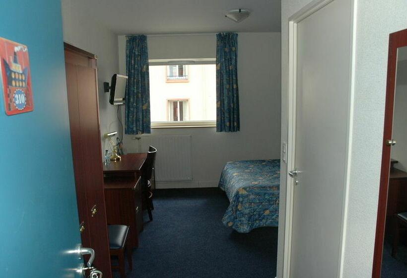 هتل Hôtel Les Gens De Mer Brest By Poppins