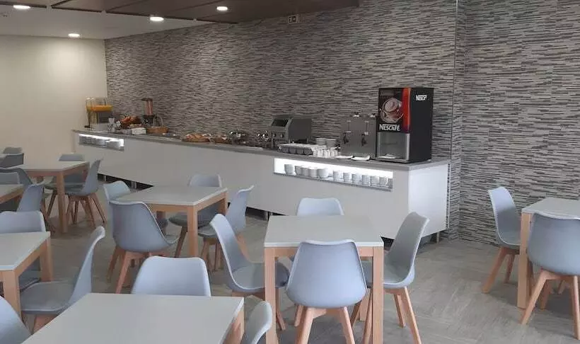 Отель Santa Maria