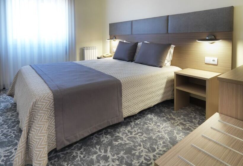 Отель Santa Maria