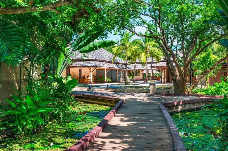 Отель Sheraton Hua Hin Pranburi Villas