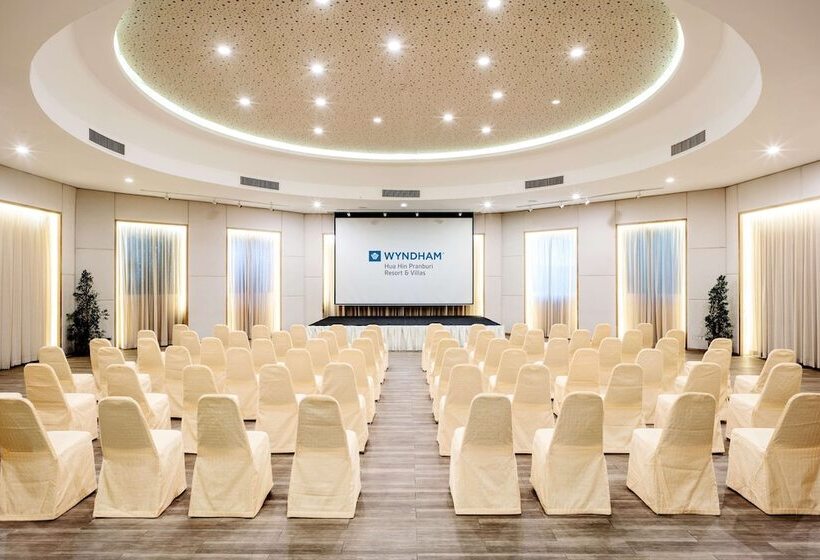 هتل Wyndham Hua Hin Pranburi Resort & Villas