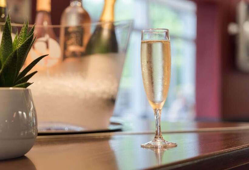 Sure Hotel By Best Western Biarritz Aeroport