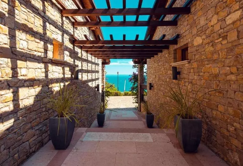 Domina Borgo Degli Ulivi  Garda Lake