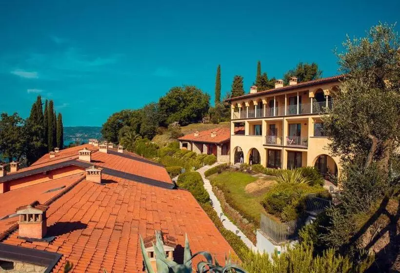 Domina Borgo Degli Ulivi  Garda Lake