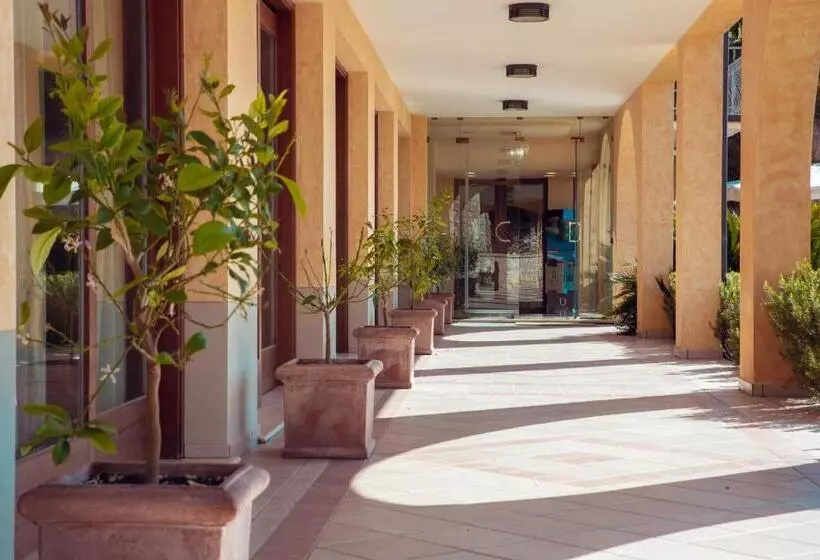 Domina Borgo Degli Ulivi  Garda Lake