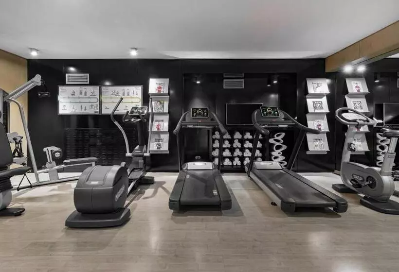 Ac Hotel Milano By Marriott