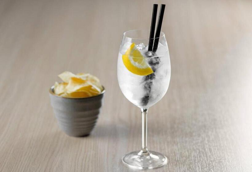 Ac Hotel Milano By Marriott