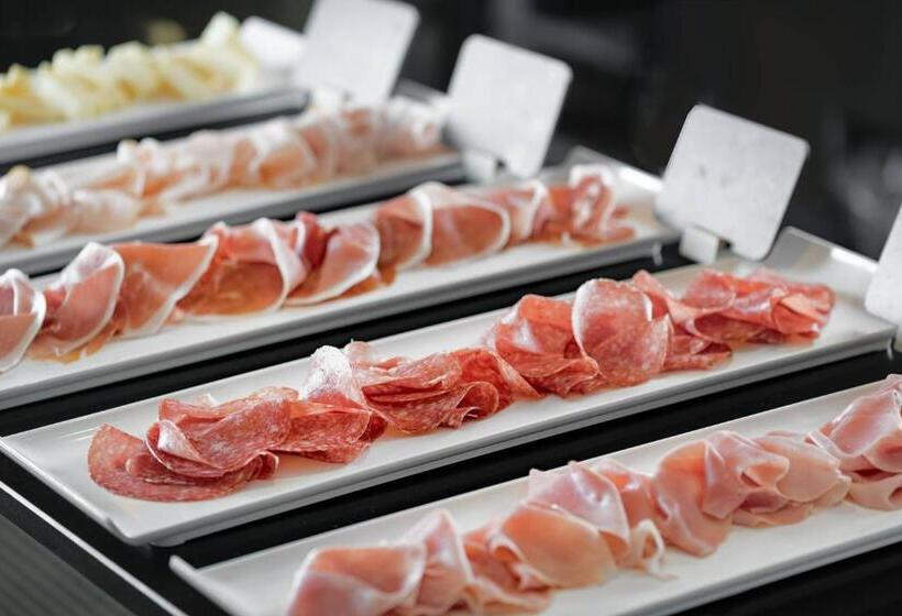 Ac Hotel Milano By Marriott