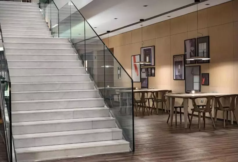 Ac Hotel Milano By Marriott