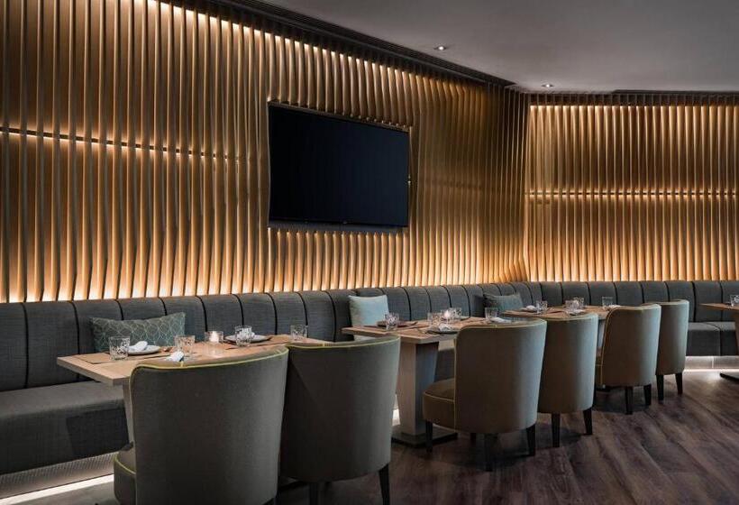 Ac Hotel Milano By Marriott