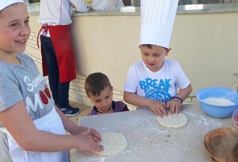 Adriatik Hotel, Bw Premier Collection