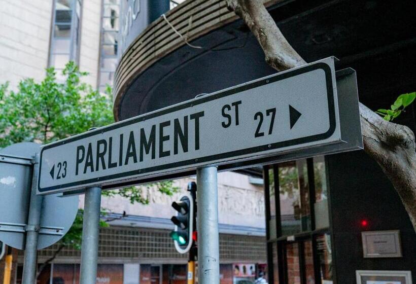 酒店 Cape Diamond Boutique