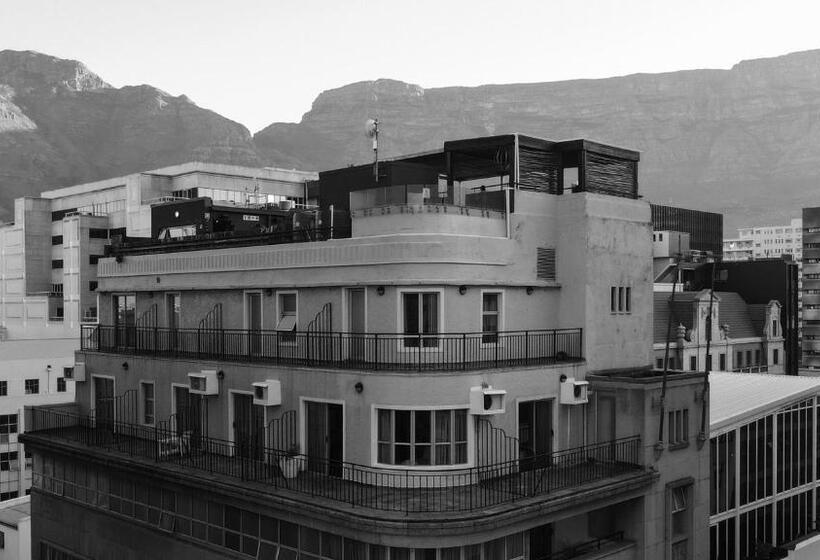 酒店 Cape Diamond Boutique