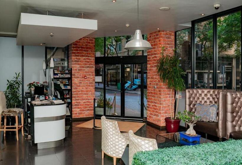 酒店 Cape Diamond Boutique