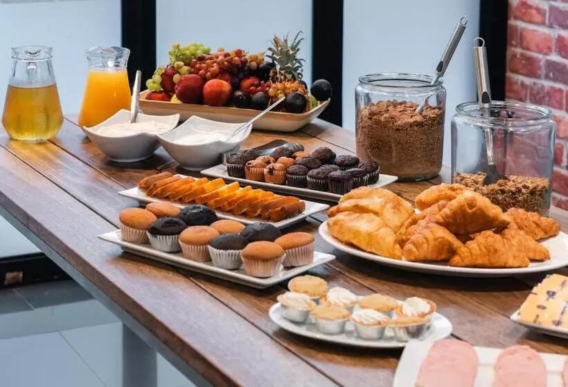 בית מלון כפרי Cape Diamond Boutique