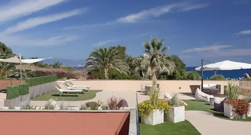 Отель Corallaro