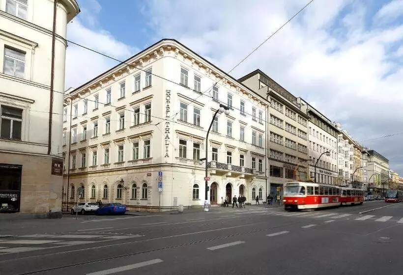 هتل Eurostars Thalia