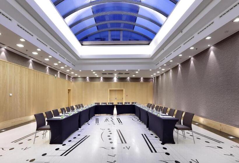 هتل Eurostars Thalia