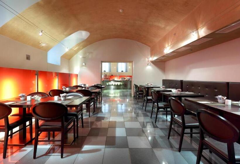 هتل Eurostars Thalia