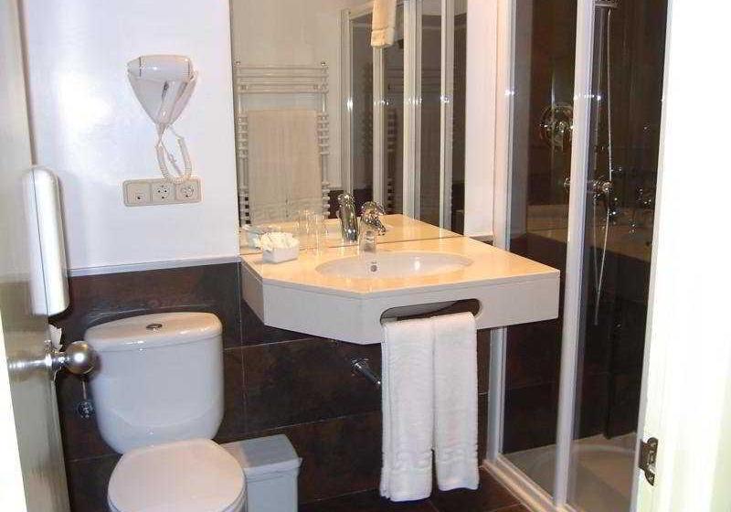 Отель Girona Nord