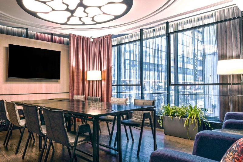 هتل Hobo Helsinki