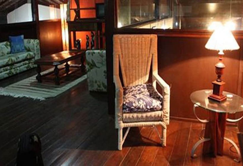 Happy Hotel Girassol