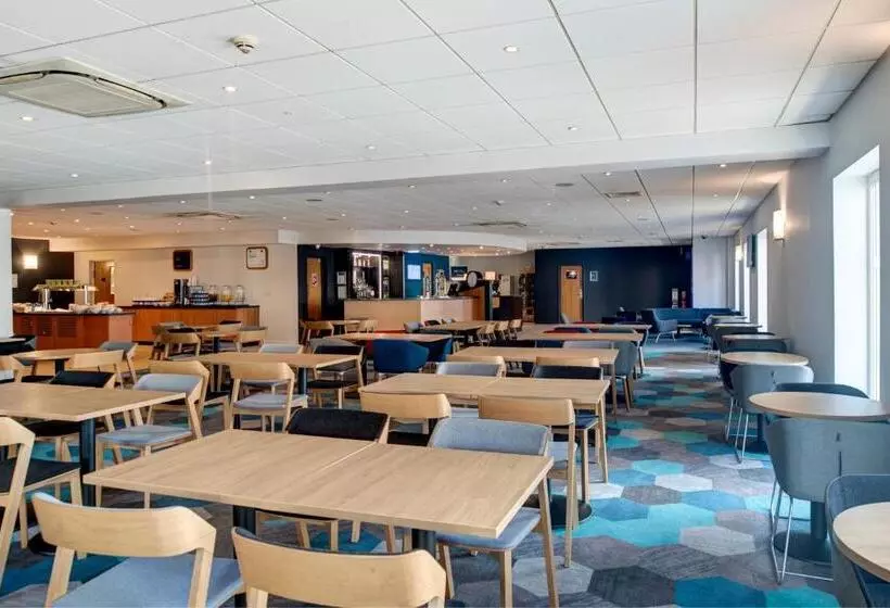 Отель Holiday Inn Express Newcastle Gateshead, An Ihg