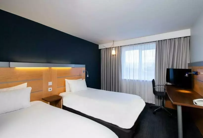 Отель Holiday Inn Express Newcastle Gateshead, An Ihg