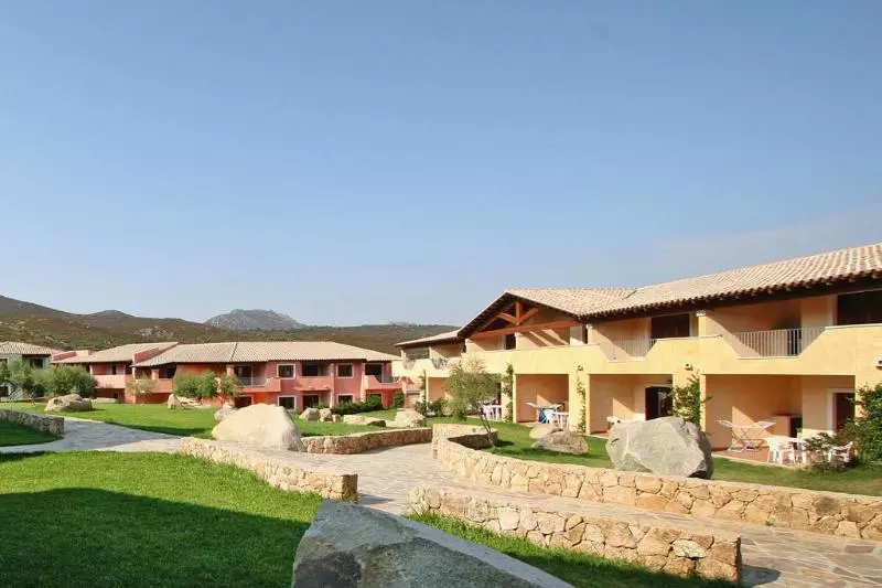 Отель Le Corti Di Marinella