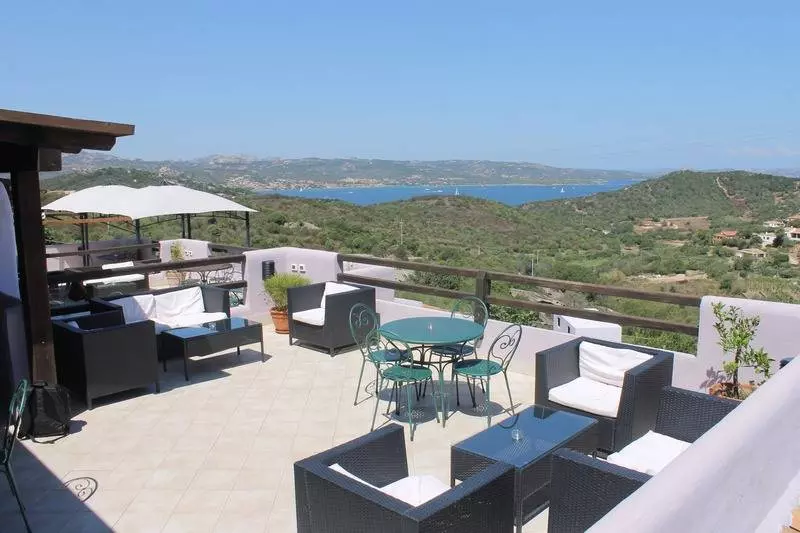 Отель Li Graniti