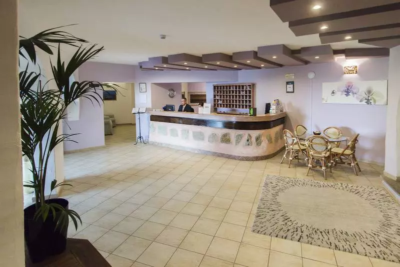 Отель Li Graniti