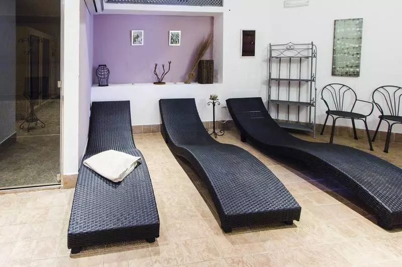 Отель Li Graniti