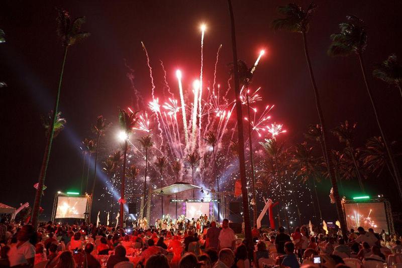 هتل Lifestyle Crown Residence Suites