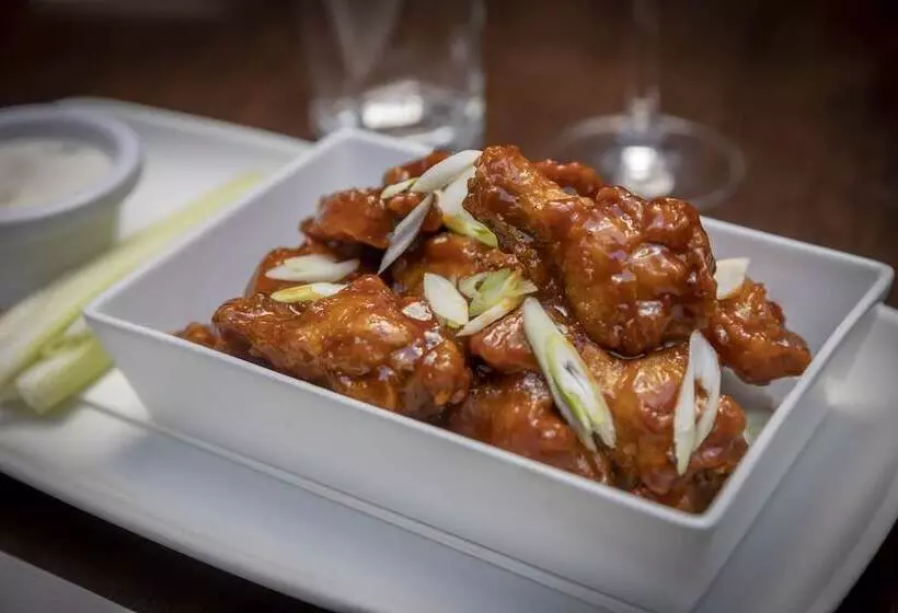 Maldron Hotel & Leisure Centre Limerick