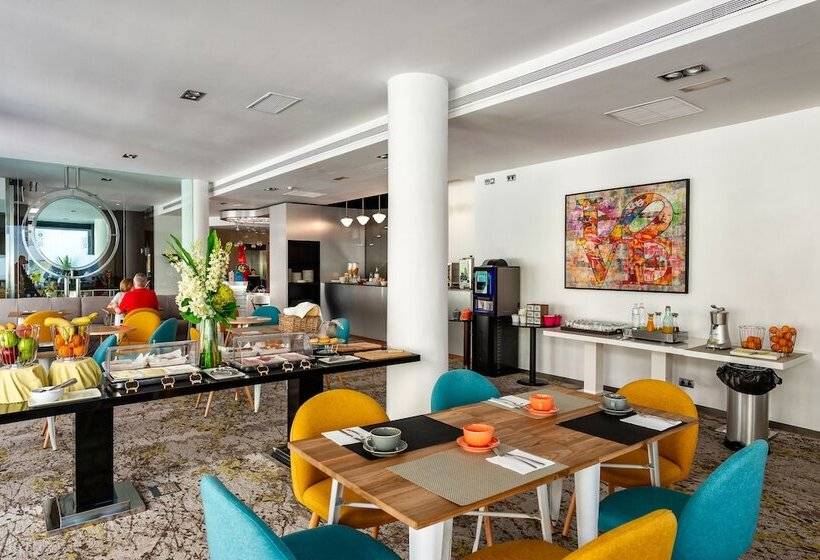 Mariposa Hotel Malaga