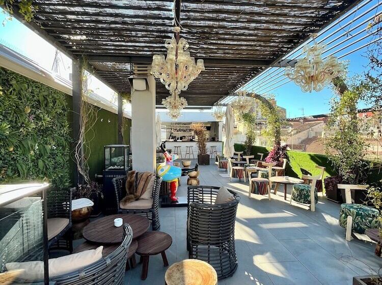 Mariposa Hotel Malaga