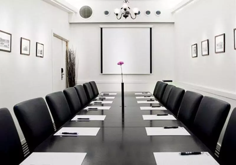 Quality Hotel Strand Gjovik