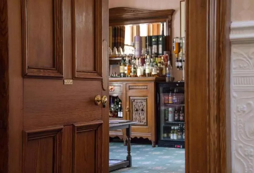 ホテル Ravenscourt House, Guest House & Holiday Let