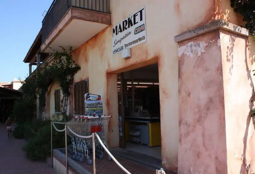هتل Residence Le Corti Di Marinella